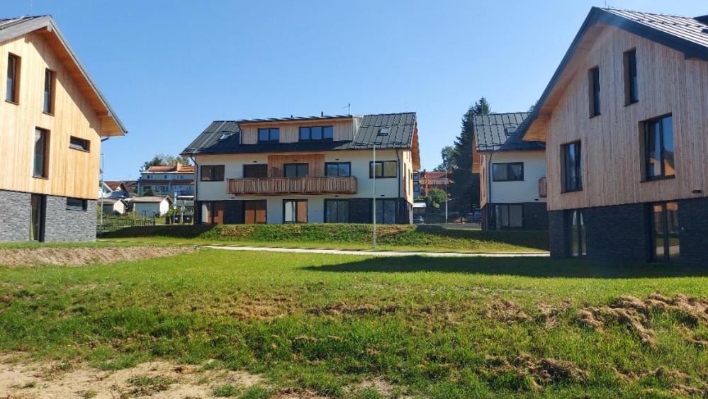 Lipno Apartments Bergmax, Ski Areal Lipno 16Min Dojezd - Resort Male Lipno S Terasou A Zahradkou, Parking Free Cerna v Posumavi Exterior photo