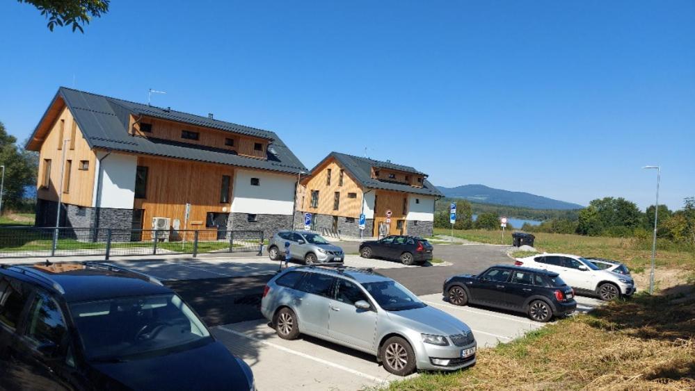 Lipno Apartments Bergmax, Ski Areal Lipno 16Min Dojezd - Resort Male Lipno S Terasou A Zahradkou, Parking Free Cerna v Posumavi Exterior photo