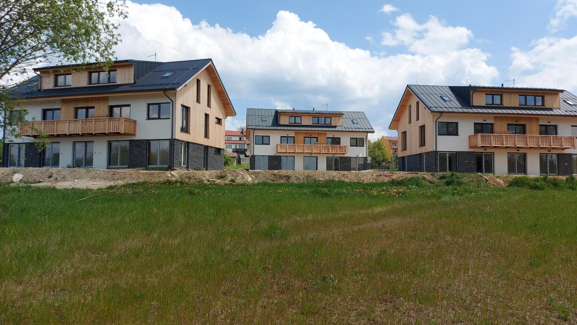 Lipno Apartments Bergmax, Ski Areal Lipno 16Min Dojezd - Resort Male Lipno S Terasou A Zahradkou, Parking Free Cerna v Posumavi Exterior photo