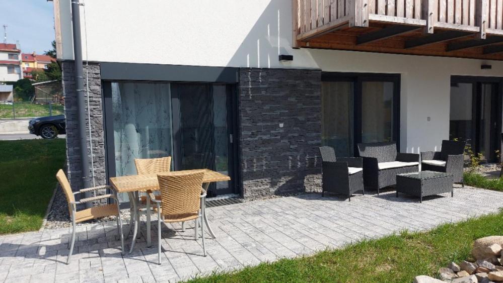 Lipno Apartments Bergmax, Ski Areal Lipno 16Min Dojezd - Resort Male Lipno S Terasou A Zahradkou, Parking Free Cerna v Posumavi Exterior photo