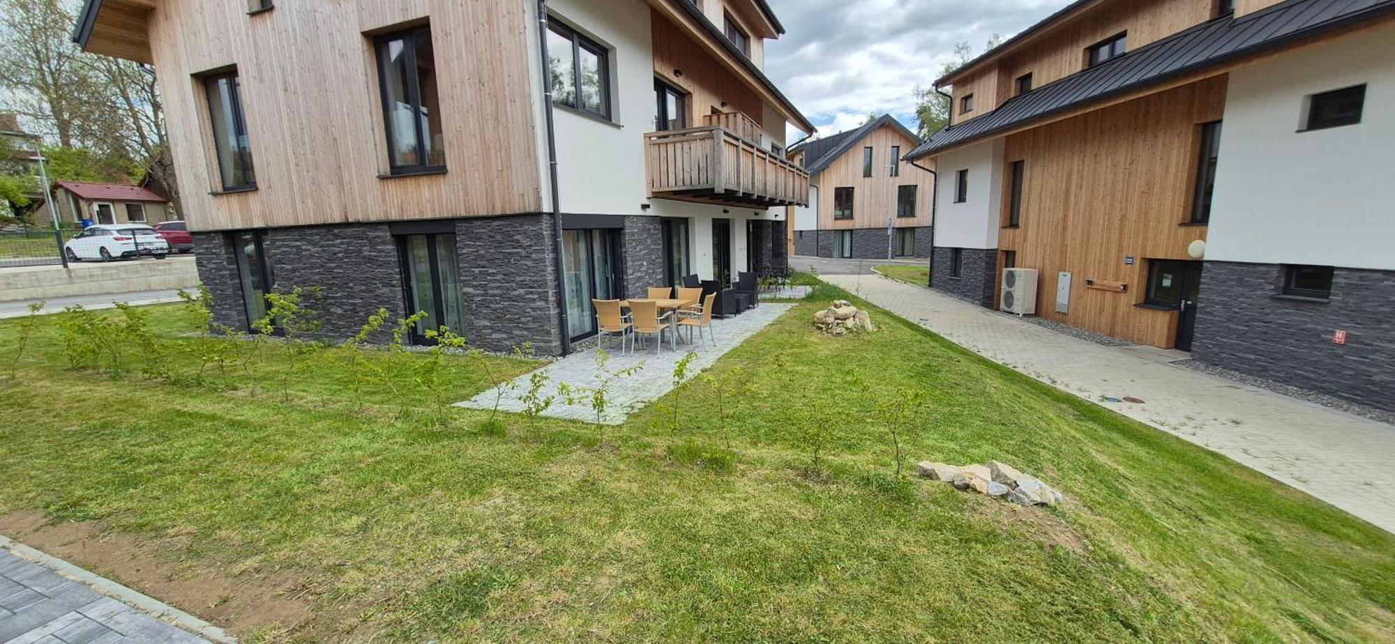 Lipno Apartments Bergmax, Ski Areal Lipno 16Min Dojezd - Resort Male Lipno S Terasou A Zahradkou, Parking Free Cerna v Posumavi Exterior photo